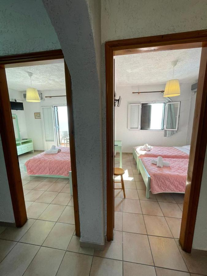 Yannis Apartments Mparmpati Eksteriør billede